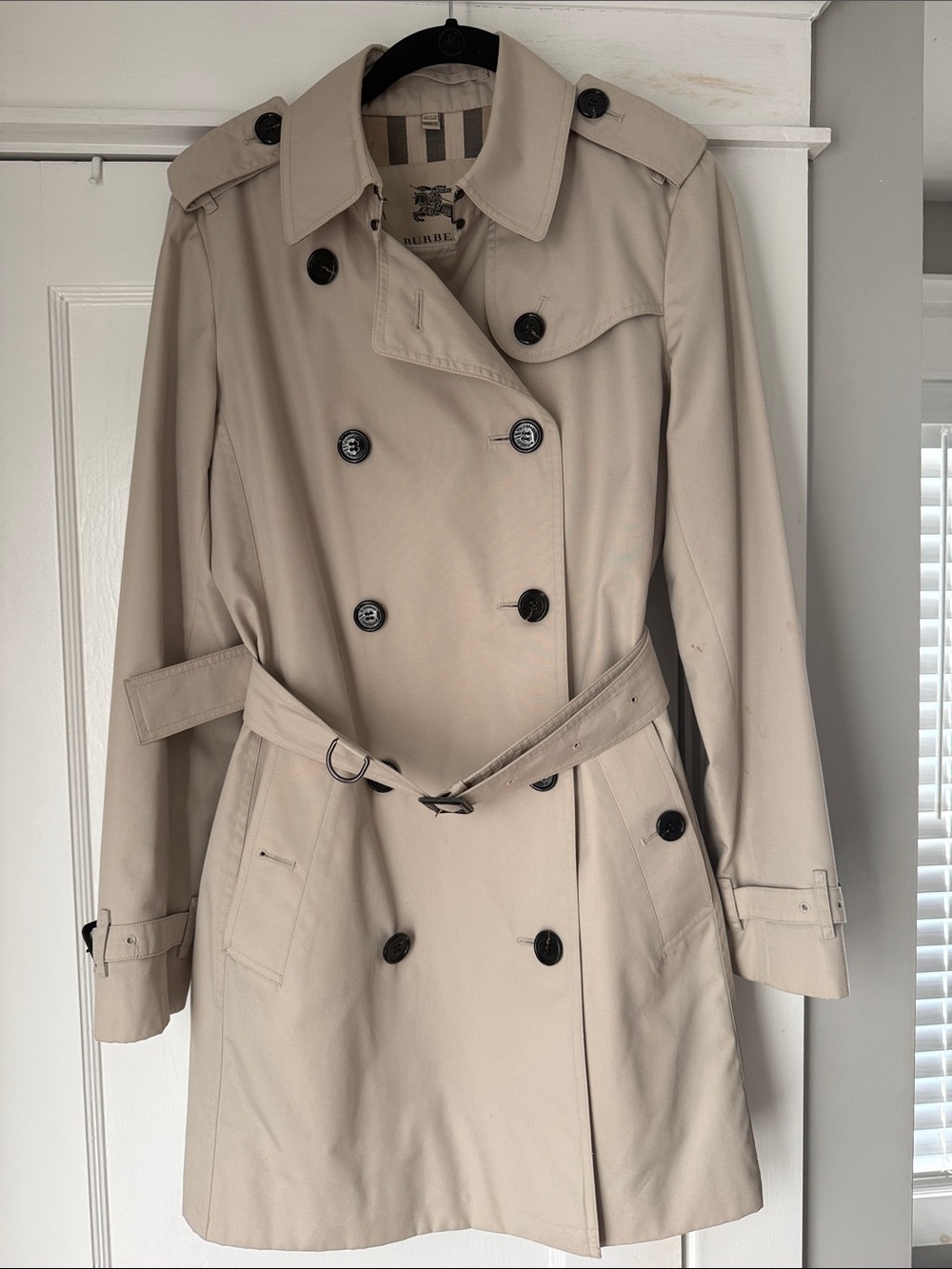 Burberry Light Beige Double-Breasted Trench with Belt